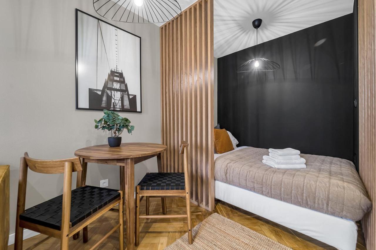 Park Sady Zoliborskie Modern Apartment 华沙 外观 照片