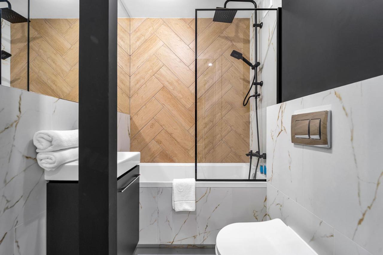 Park Sady Zoliborskie Modern Apartment 华沙 外观 照片